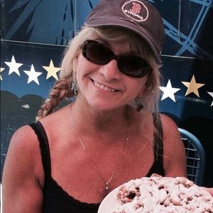 Meet your Posher, Charlene